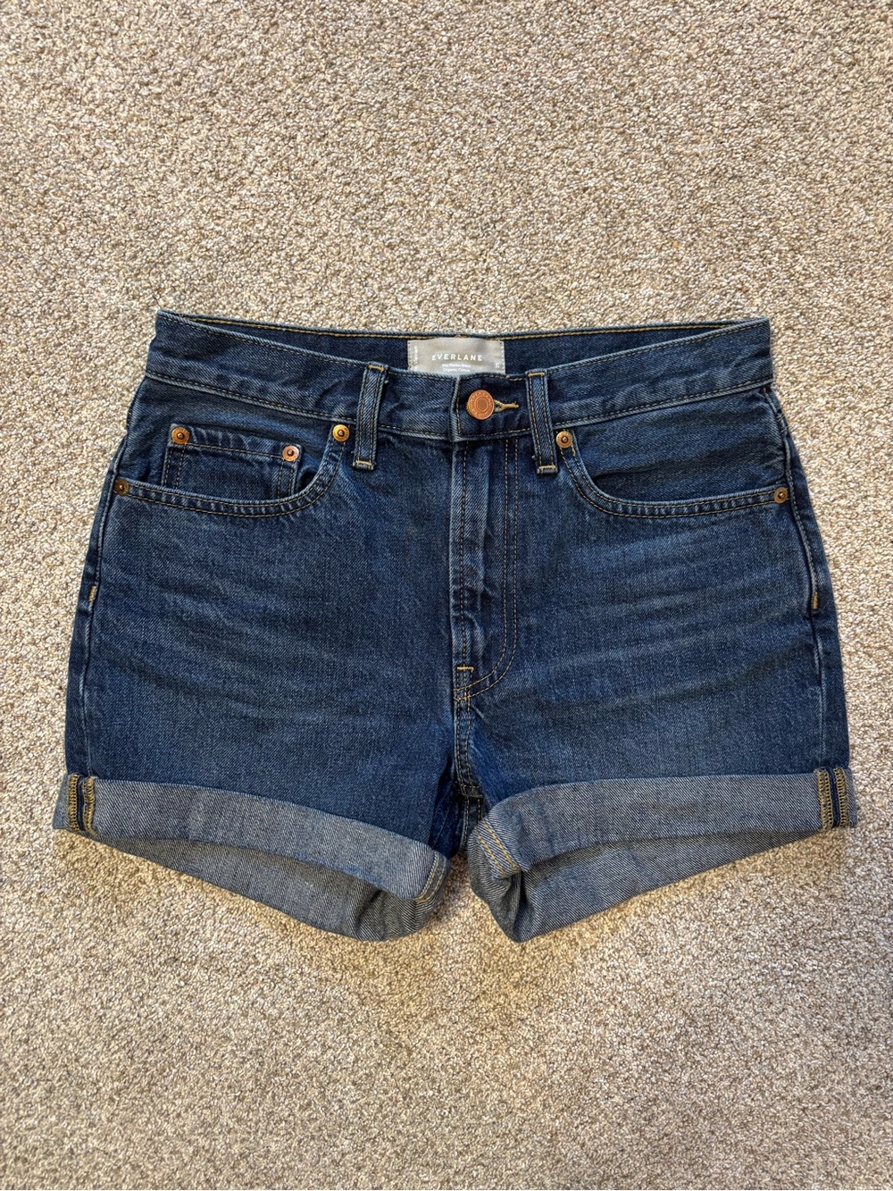 Everlane size 25 dark wash denim shorts